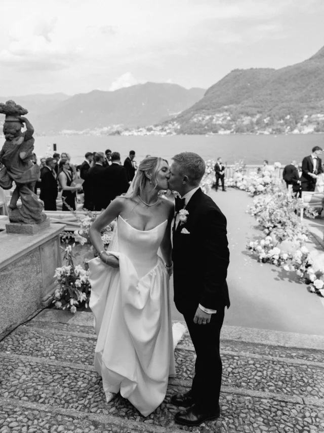 Celebrating Ella and Ed at Villa Pizzo—does it get any dreamier than this?! 🤍🕊️ Lake Como at its best!! 

We all fell head over heels for Villa Pizzo’s charm the second we saw it, but watching Ella and Ed celebrate their day here made it extra special. 🥂

So much love for you guys! Also, what are the odds of Mr. Bertie being there today?! 😄✨

📋 @bertie_matthewoliver & @matthew_oliver_weddings 
🏰 @villapizzo 
📸 @bubblerock
🌺 @bird_and_bumble
💡 @blunotteventi
🎤 @blunotteshowband
🪑 @thecomocollection
🍽️ @preludiodivisionenoleggio
🎀 @chateaunoireventhire
✉️ @alexhintondesign
💄 @ericalonati
🥘 @afmbanqueting_wedding
👗 @nortieruk 
🦄 @brittenweddings